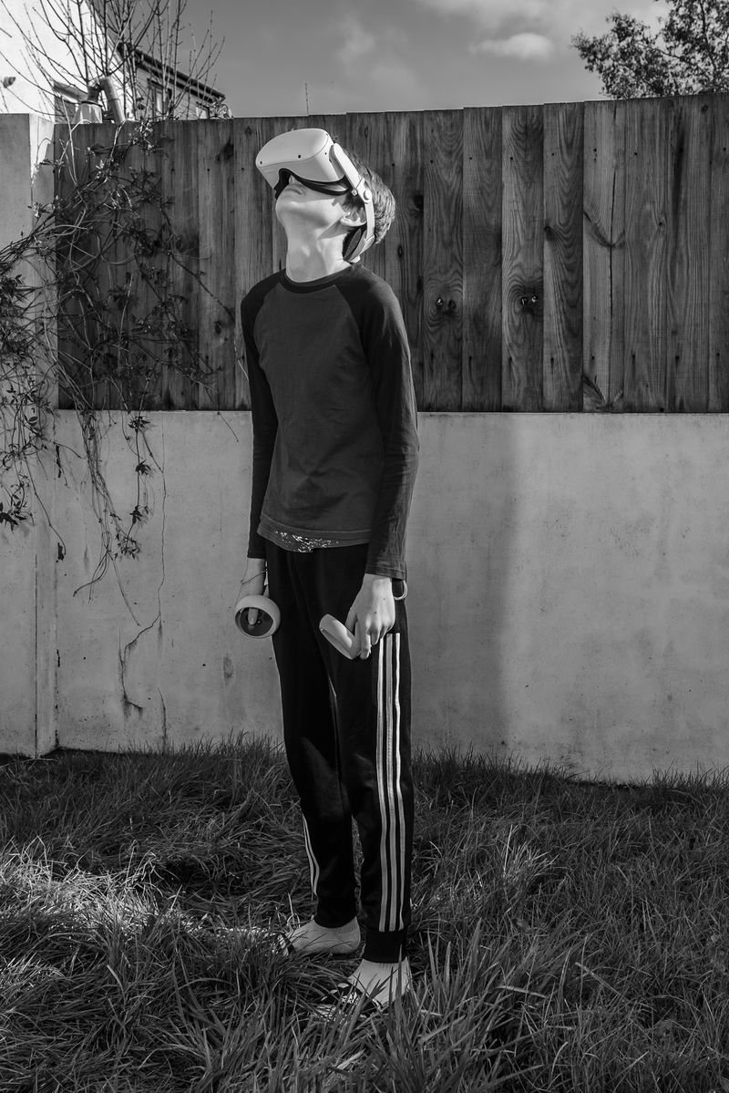 © Gareth Ioan Davies - Image from the FAKE BIRD CLOWN photography project