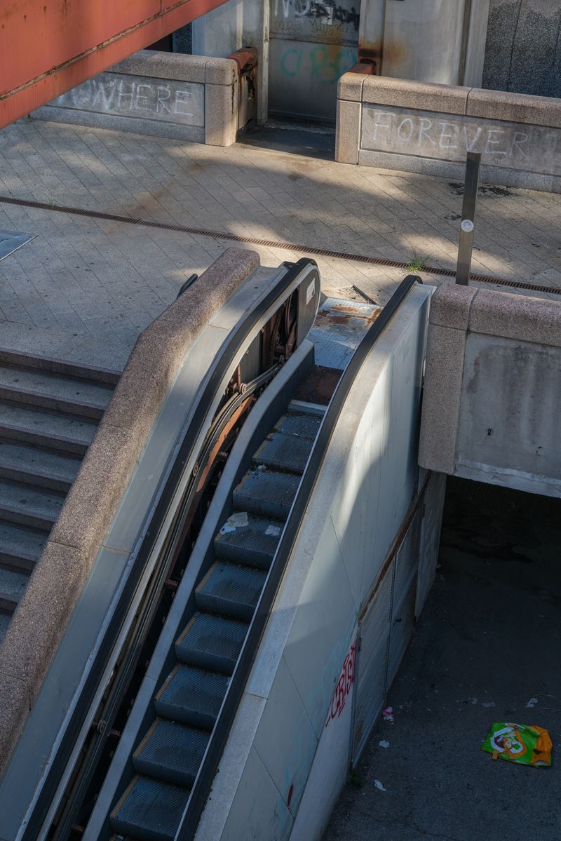 © Gareth Ioan Davies - Image from the Appearance City photography project