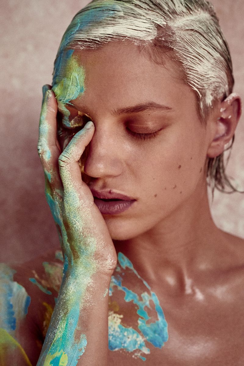 © Weronika Kosinska - Image from the Born to Be photography project