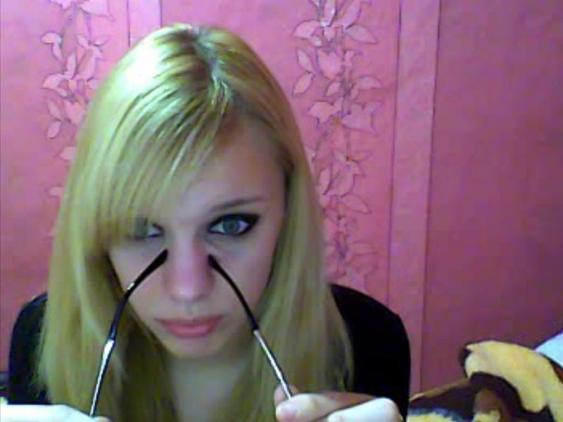 © Vova Pomortzeff - Image from the Print Screen Camera / Live Webcam Show photography project