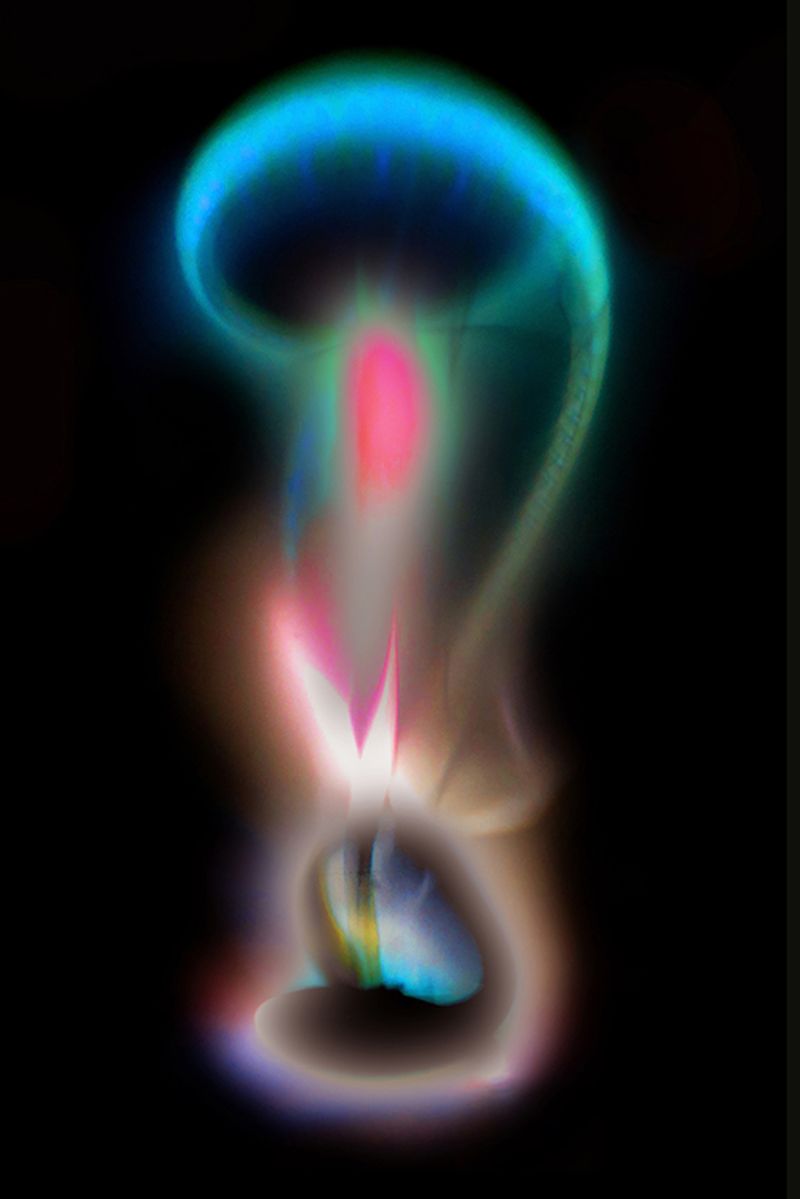 © Gary Justis - Below