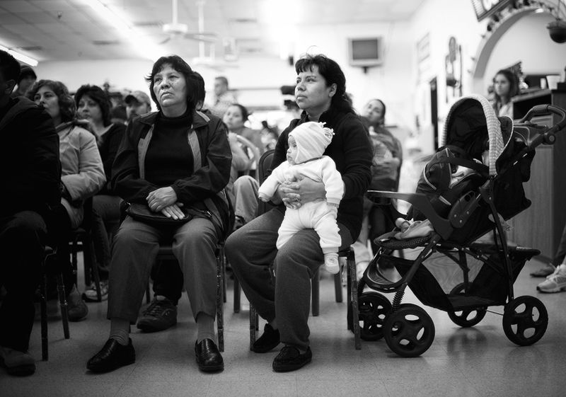 © Brandon Thibodeaux - Image from the Cuando Estoy Aqui photography project