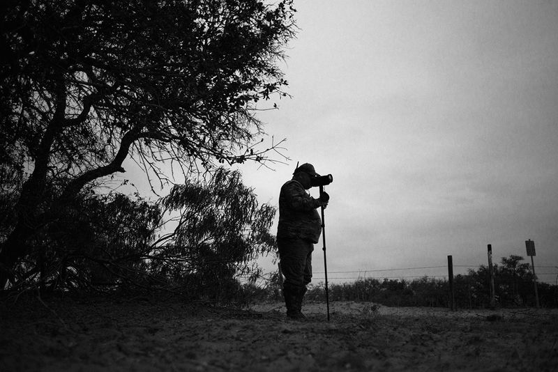 © Brandon Thibodeaux - Image from the Cuando Estoy Aqui photography project