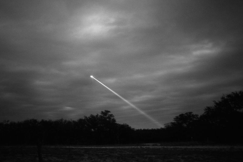 © Brandon Thibodeaux - Image from the Cuando Estoy Aqui photography project