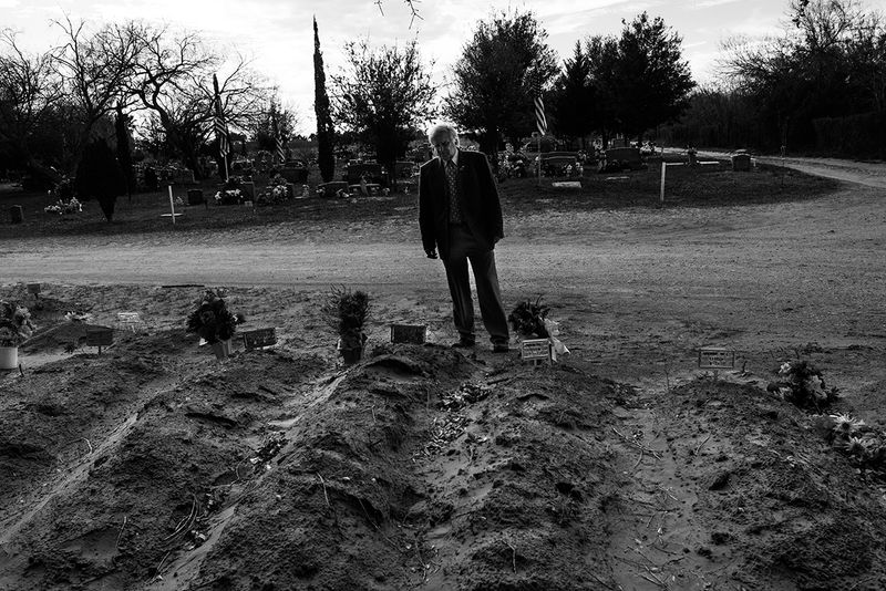 © Brandon Thibodeaux - Image from the Cuando Estoy Aqui photography project