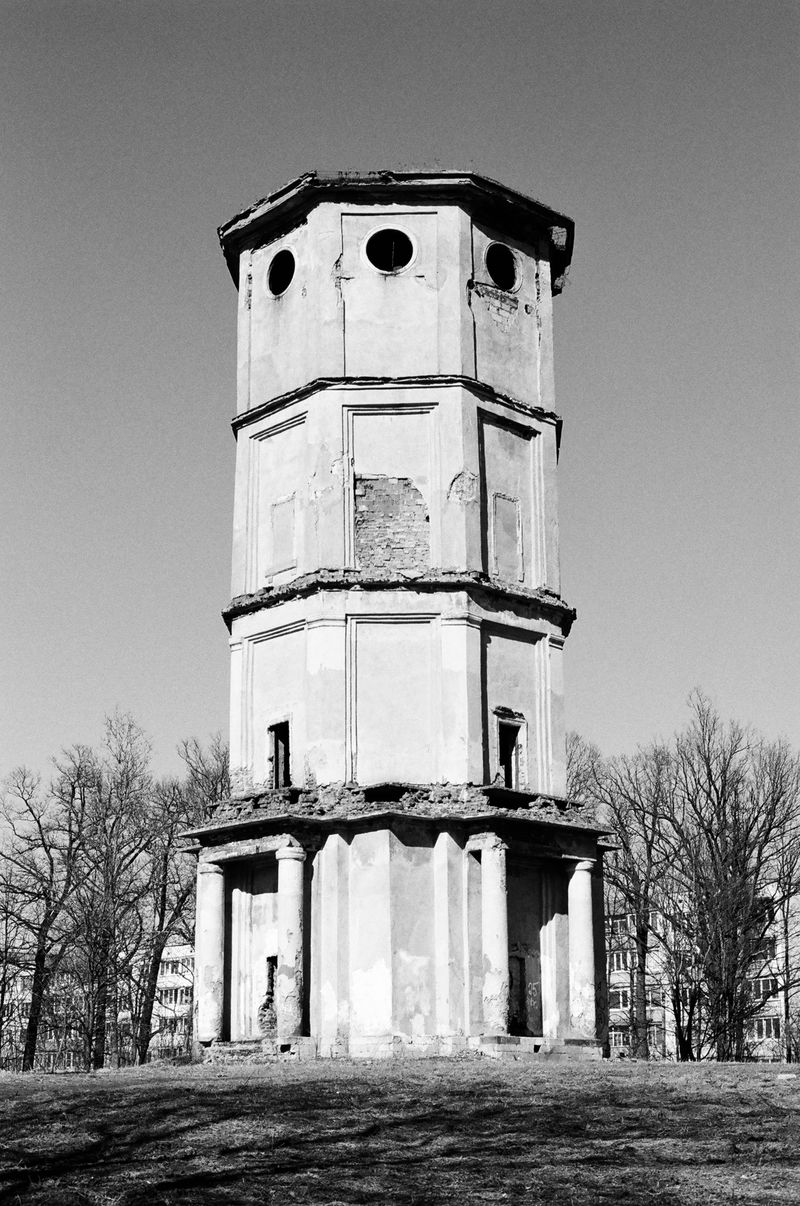 © Mariia Kokunova - Image from the THIS CITY IS JUST A VERSION OF YOU photography project