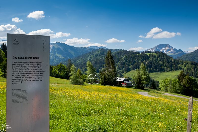 © Thomas Gutschi - 30m the house get down the hill