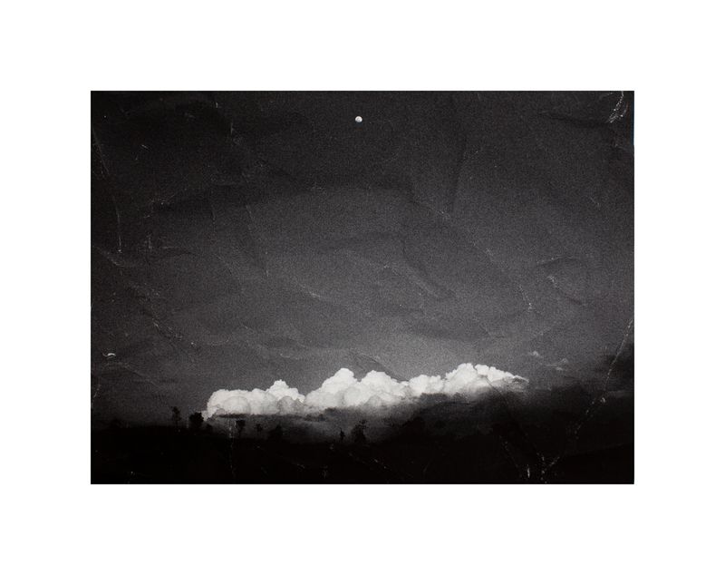 © Debbie Castro - Debbie Castro "God and the atheist" 202340 x 30 cm approx Giclée print framed Hahnemuehle German Etching Crumpled by hand