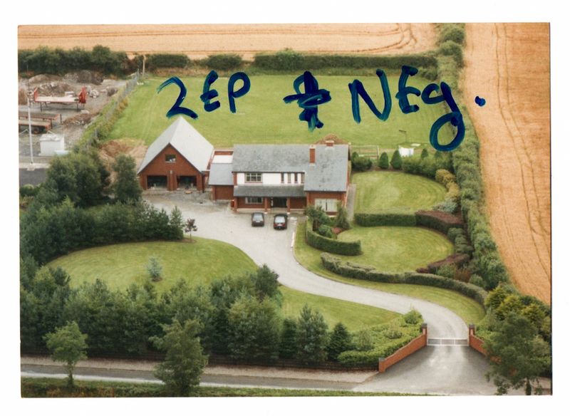 © Debbie Castro - Home