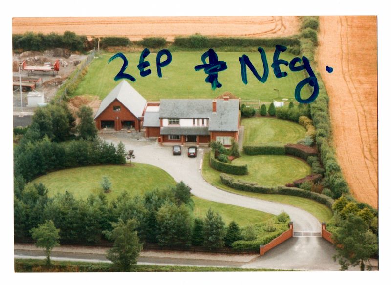 © Debbie Castro - Home