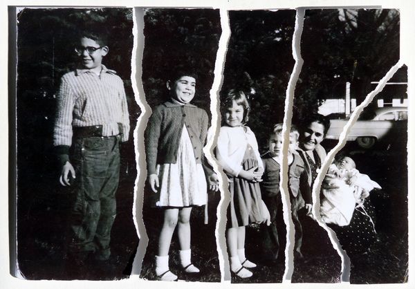 © Paloma Lounice - Family Portrait, Digital Print, 2020