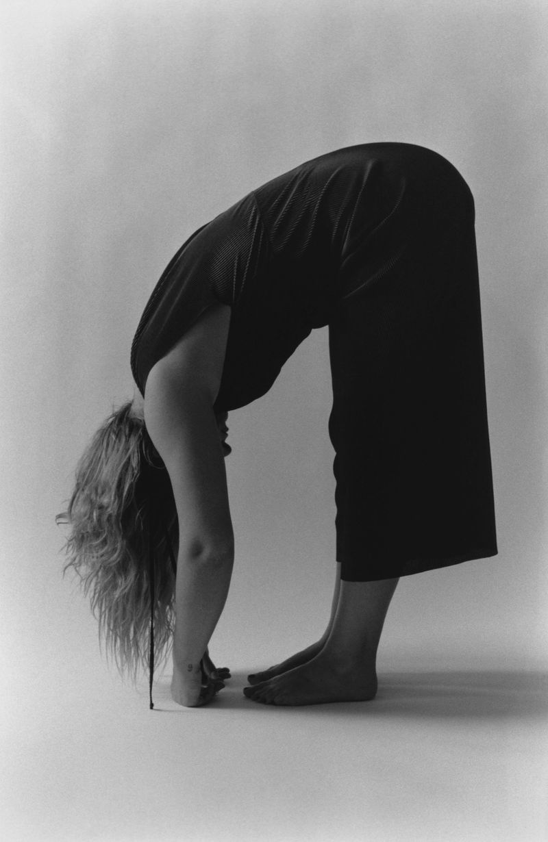 © Mirielle Rohr - Lydia, 29 years old, endometriosis