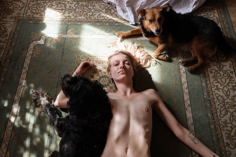 © vanja dimitrova - Image from the Tessa and Nanda's CoviDream photography project