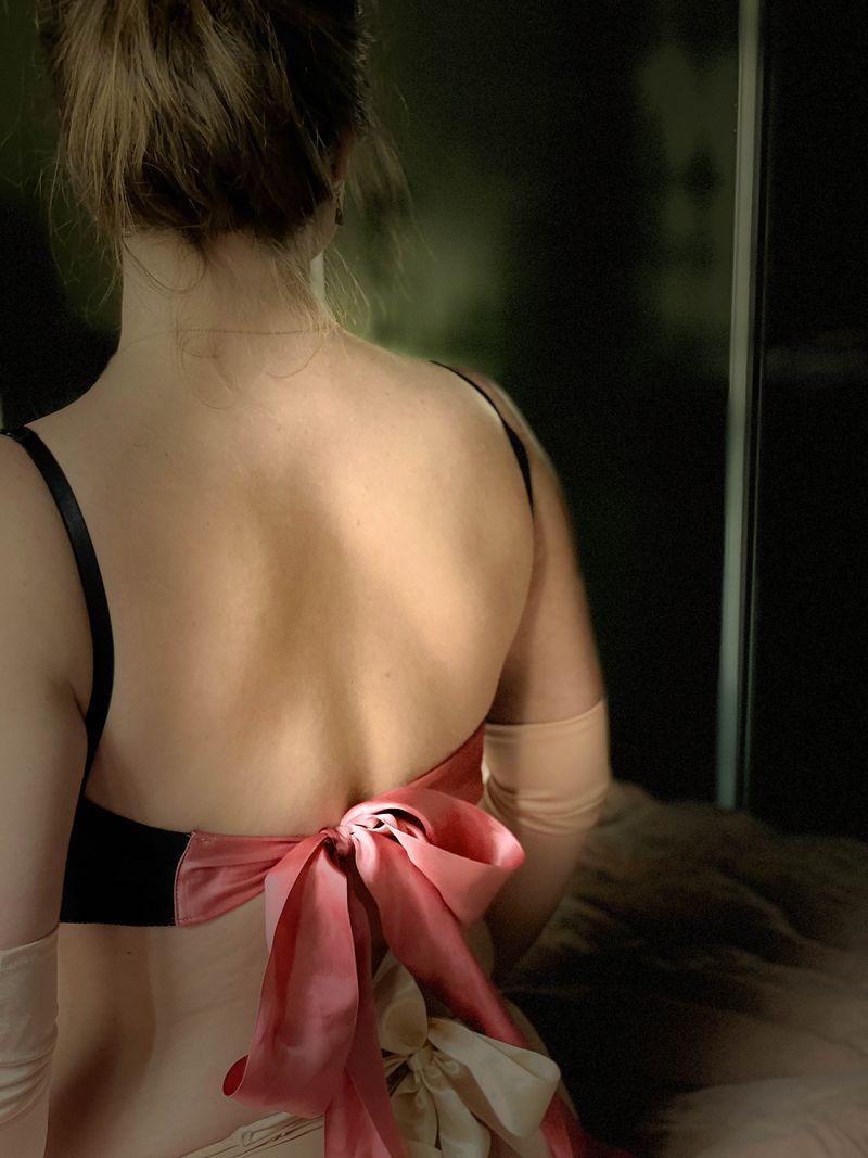 © vanja dimitrova - Image from the Tessa and Nanda's CoviDream photography project