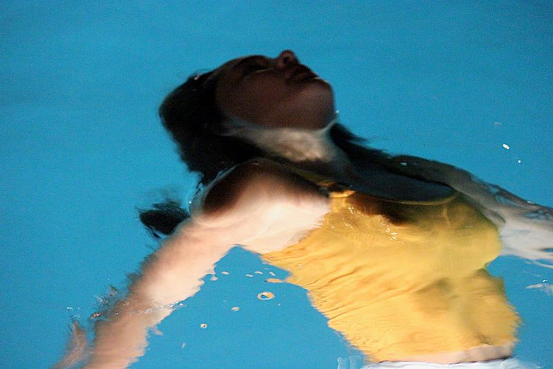 © vanja dimitrova - Image from the Swimmers / Drowners / Dreamers photography project