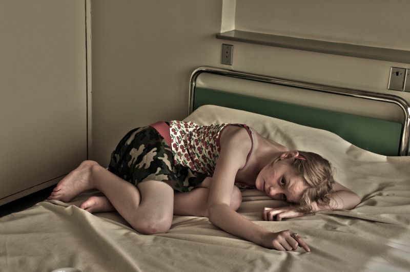 © vanja dimitrova - Image from the Swimmers / Drowners / Dreamers photography project