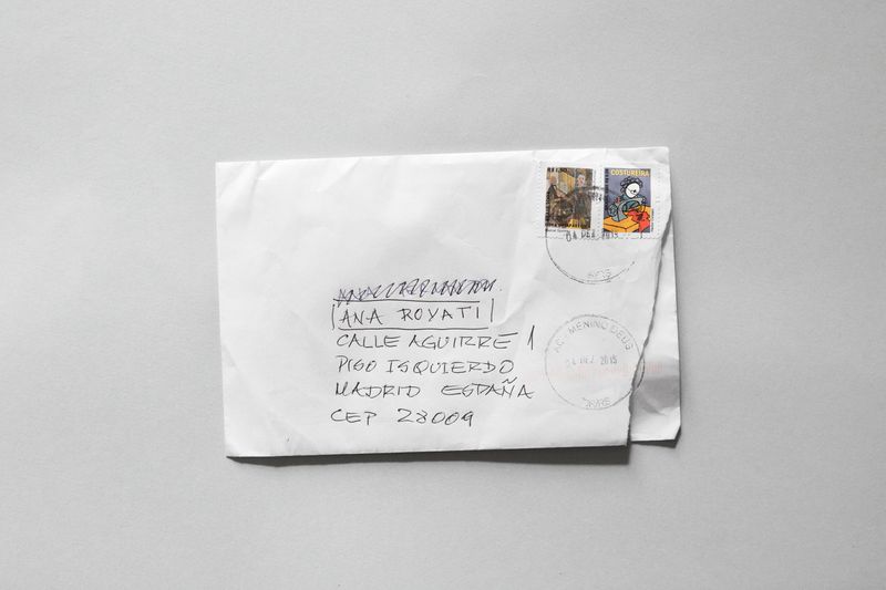 © Ana Oliveira Rovati - Image from the Offline photography project