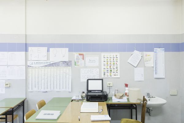 © Manuela Schirra and Fabrizio Giraldi  - Image from the MIGRANTS ROOM photography project