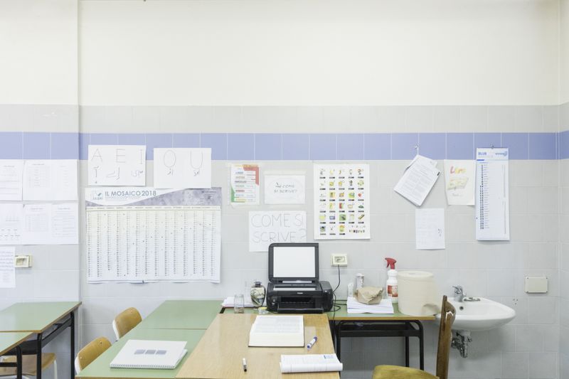 © Manuela Schirra and Fabrizio Giraldi  - Image from the MIGRANTS ROOM photography project