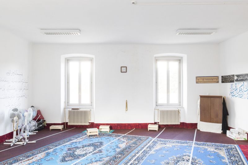 © Manuela Schirra and Fabrizio Giraldi  - Mosque in the former Nazarene convent. The structure houses 170 people mostly of Pakistani and Afghan nationality.
