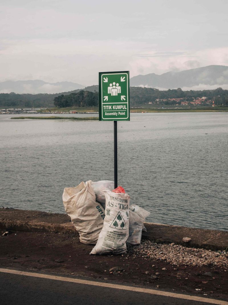 © Gema Ganeswara - Image from the I Dont Know Anything About My Place photography project