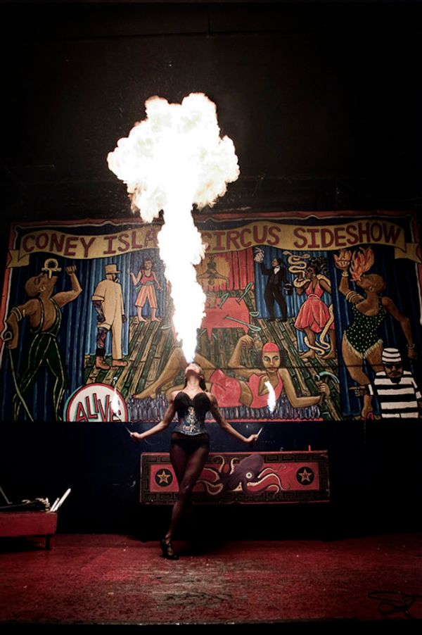 © Veronica Adriani - Image from the Coney Island Freak Show photography project