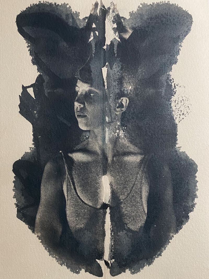 © ramona zordini - Image from the The new past photography project