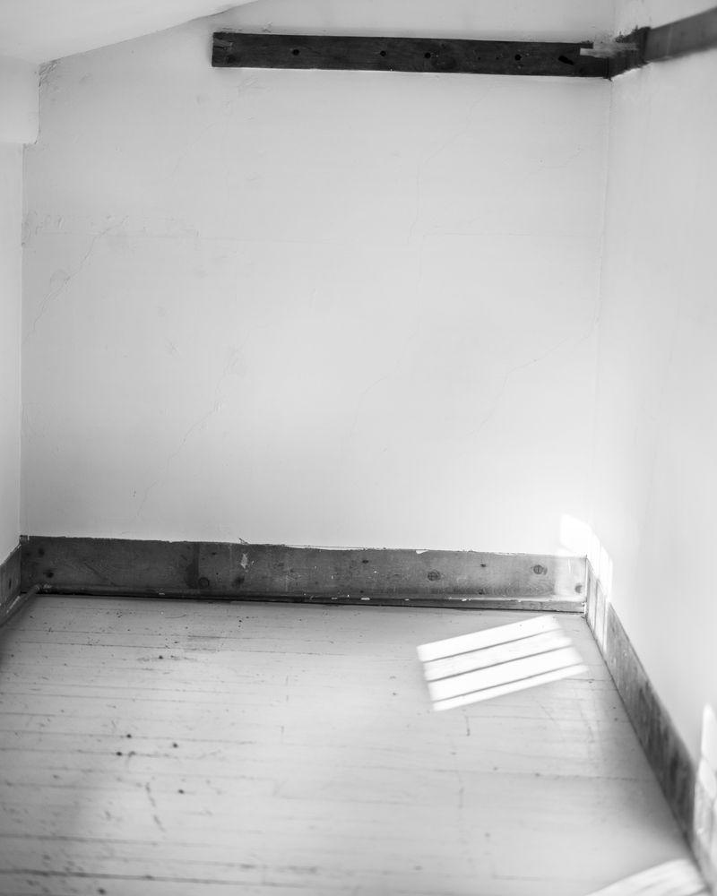 © Ruth Lauer-Manenti - Image from the Hold The Wall photography project