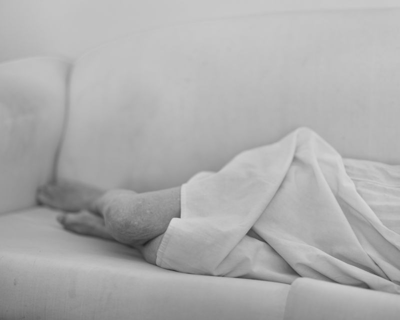 © Ruth Lauer-Manenti - Legs No. 2, archival pigment print, 6" x 8"