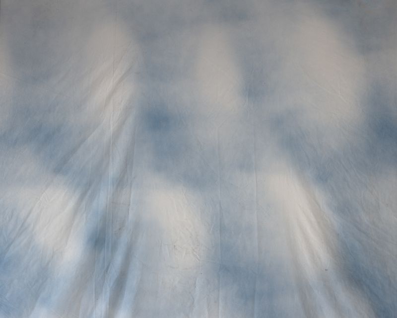 © Ruth Lauer-Manenti - blue cloth old hallway #10