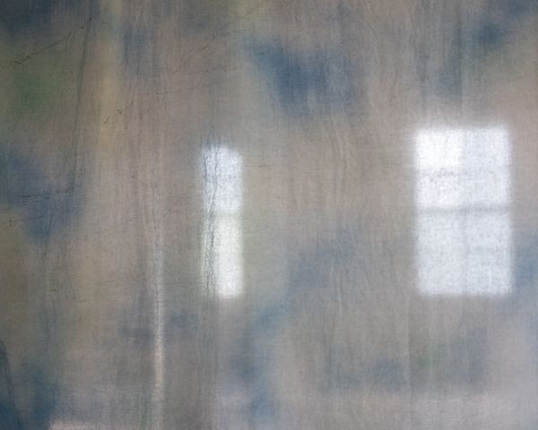 © Ruth Lauer-Manenti - blue cloth old hallway #1