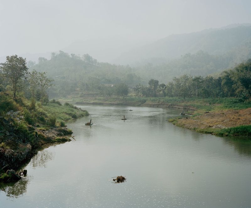 © Wilko Meiborg - River close to Yogyakarta. Some poachers set up their traps close to this place.