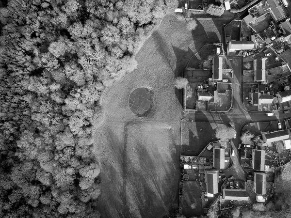 © Huw Alden Davies - Image from the Xennial: Dreaming in Colour photography project