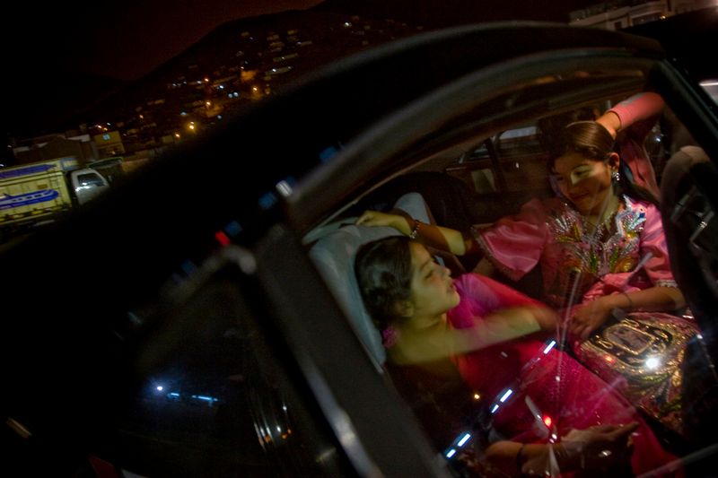 © Max Cabello Orcasitas - Image from the The Girls want to be singers Wayno photography project