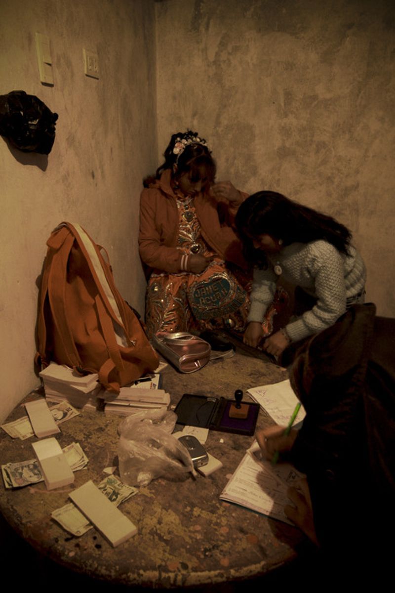 © Max Cabello Orcasitas - Yanet Acuna enters the ticket office of a local concert.