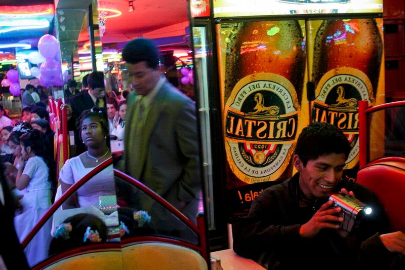 © Max Cabello Orcasitas - Image from the Happy Days in the new quarters of the periphery of Lima photography project