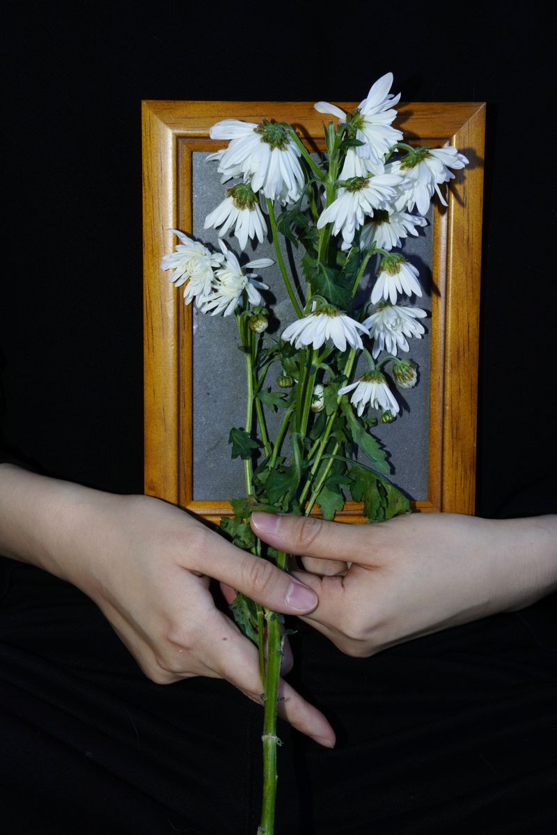 © Xusha Chen - Image from the How are you doing now photography project