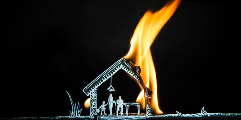 © vladimir nosalskiy - 4