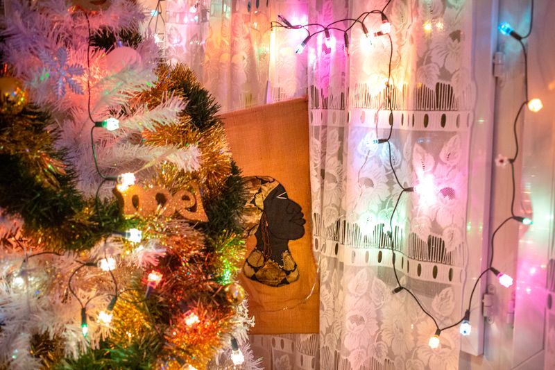 © Carolina Arantes - Image from the FIRST GÉNÉRATION photography project