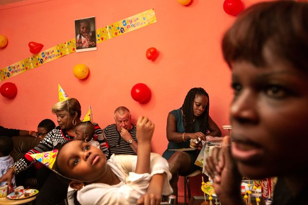 © Carolina Arantes - Image from the FIRST GÉNÉRATION photography project