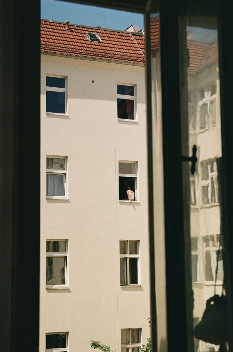 © Bettina Preysler - Image from the I GOT YOUR BACK photography project