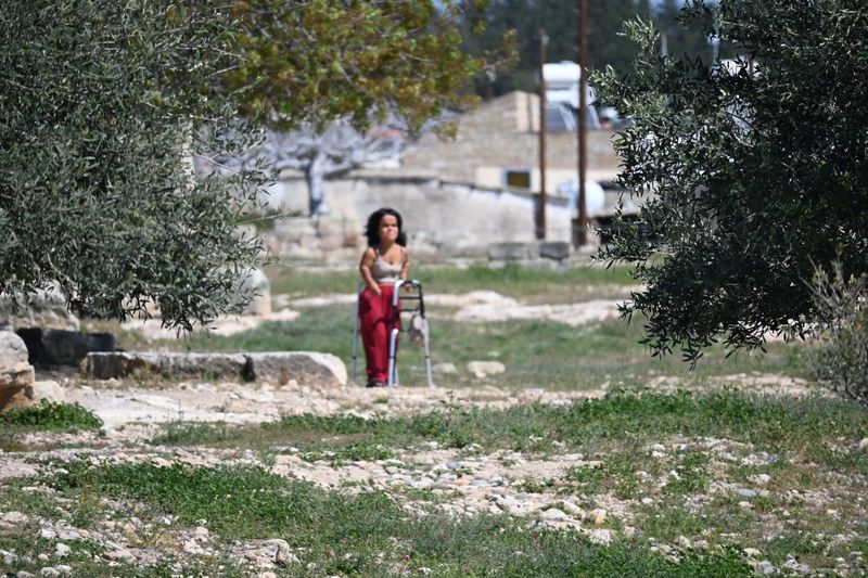 © Demetra Nicodemou - Image from the CARE FOR SELF 'φροντίδα' photography project