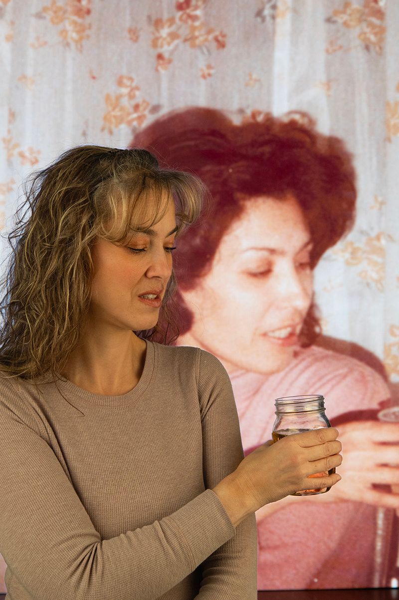 © Diana Salomon - Image from the Reconstructing the past photography project