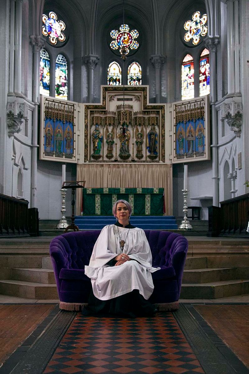 © Ruby Steele - Image from the Women on Sofas photography project