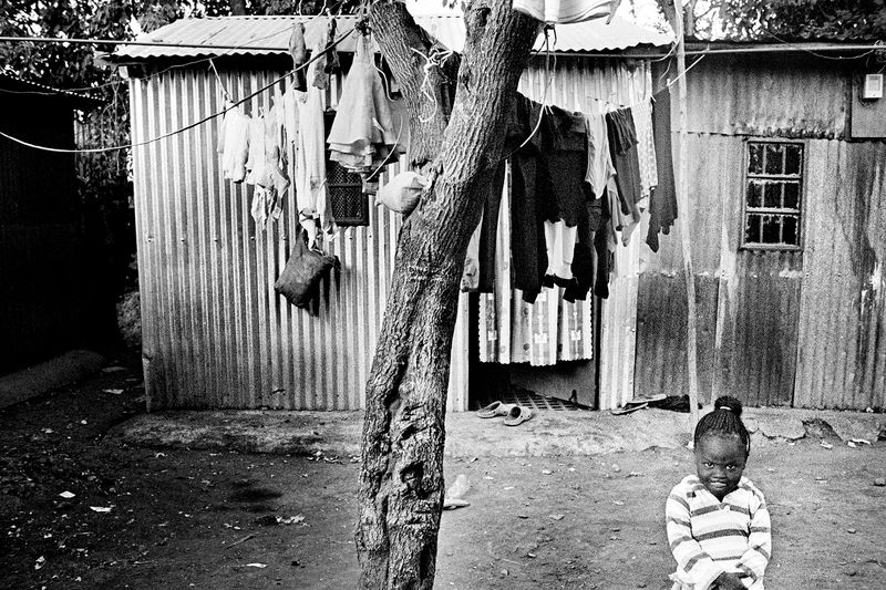 © Osheen Harruthoonyan - Image from the Currently Untitled photography project