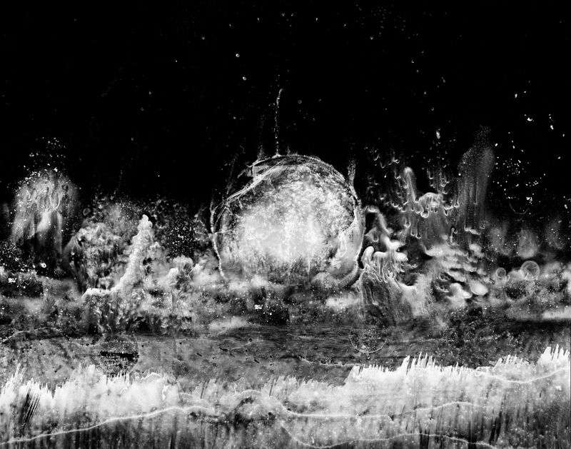 © Osheen Harruthoonyan - In this dream she is terrified of the Pacific - Toned gelatin silver print.