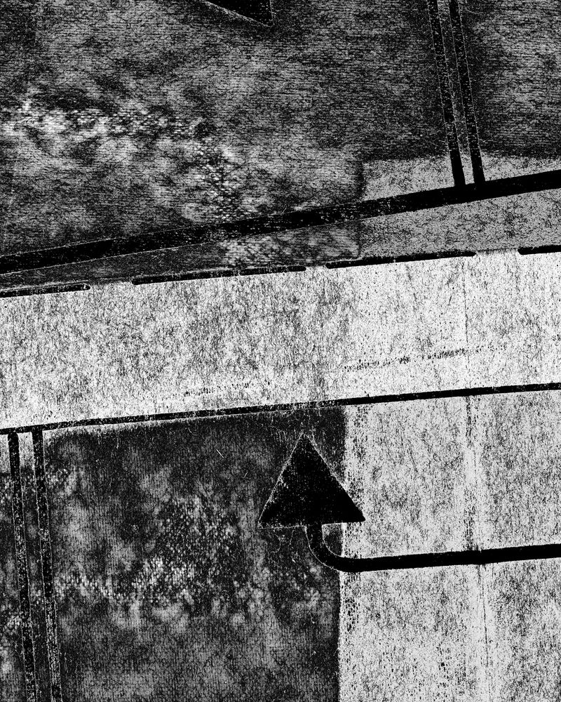 © Osheen Harruthoonyan - Upside-Down Dreaming