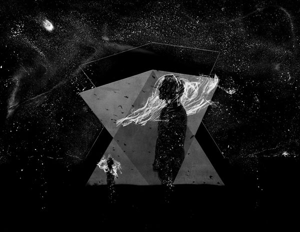 © Osheen Harruthoonyan - The Explorers - Toned gelatin silver print