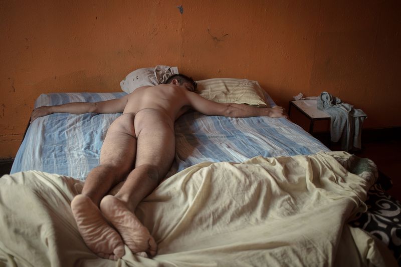 © Carla Yovane - Image from the WALTZ TIME (TIEMPO DE VALS) photography project