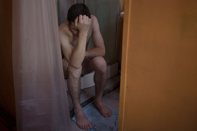 © Carla Yovane - Image from the WALTZ TIME (TIEMPO DE VALS) photography project